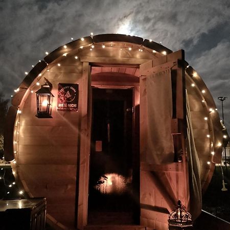 Ruhig Gelegene, Top Moderne Ferienwohnung - Hot Tub Und Sauna Gegen Aufpreis Neuhaus an Der Eger Екстериор снимка